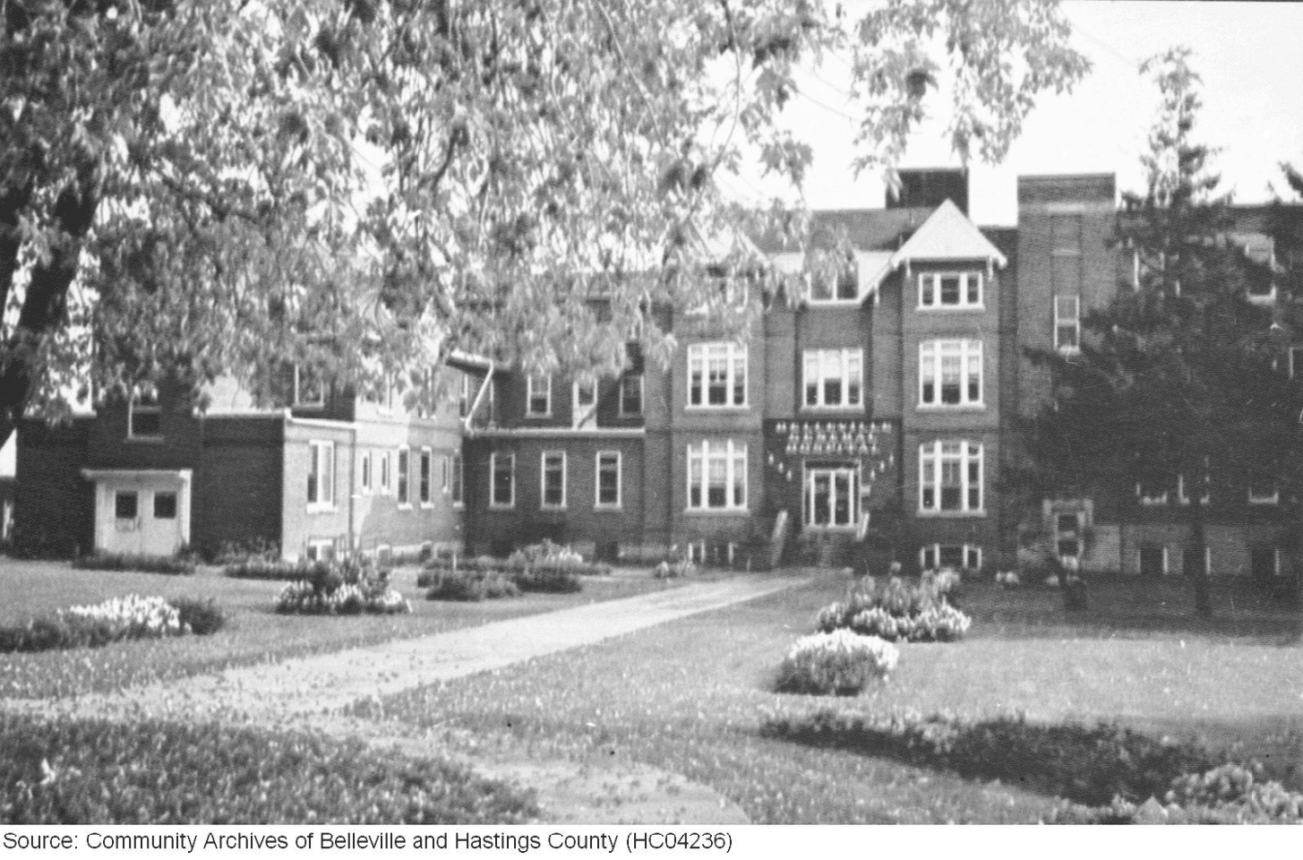 A photo of North Hastings Hospital from many years ago.